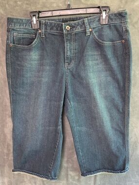 a.n.a Women's Capris